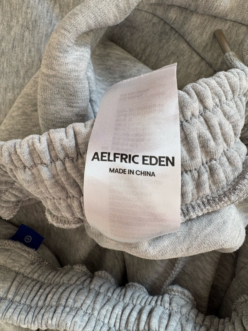 Aelfric Eden Embroidery Dog Baggy Barrel Sweatpants size Medium - Picture 8 of 9